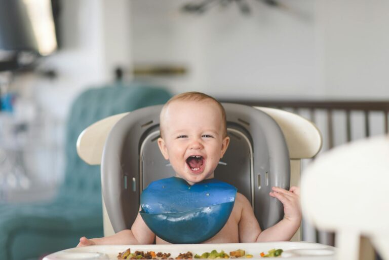 Baby Signs for Mealtime - Featured image