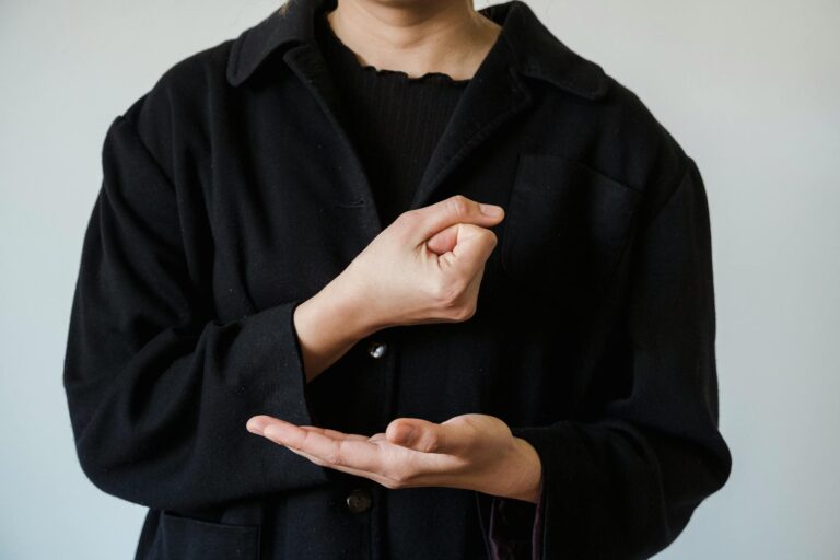 Does Baby Sign Language Help Speech Development - Featured image