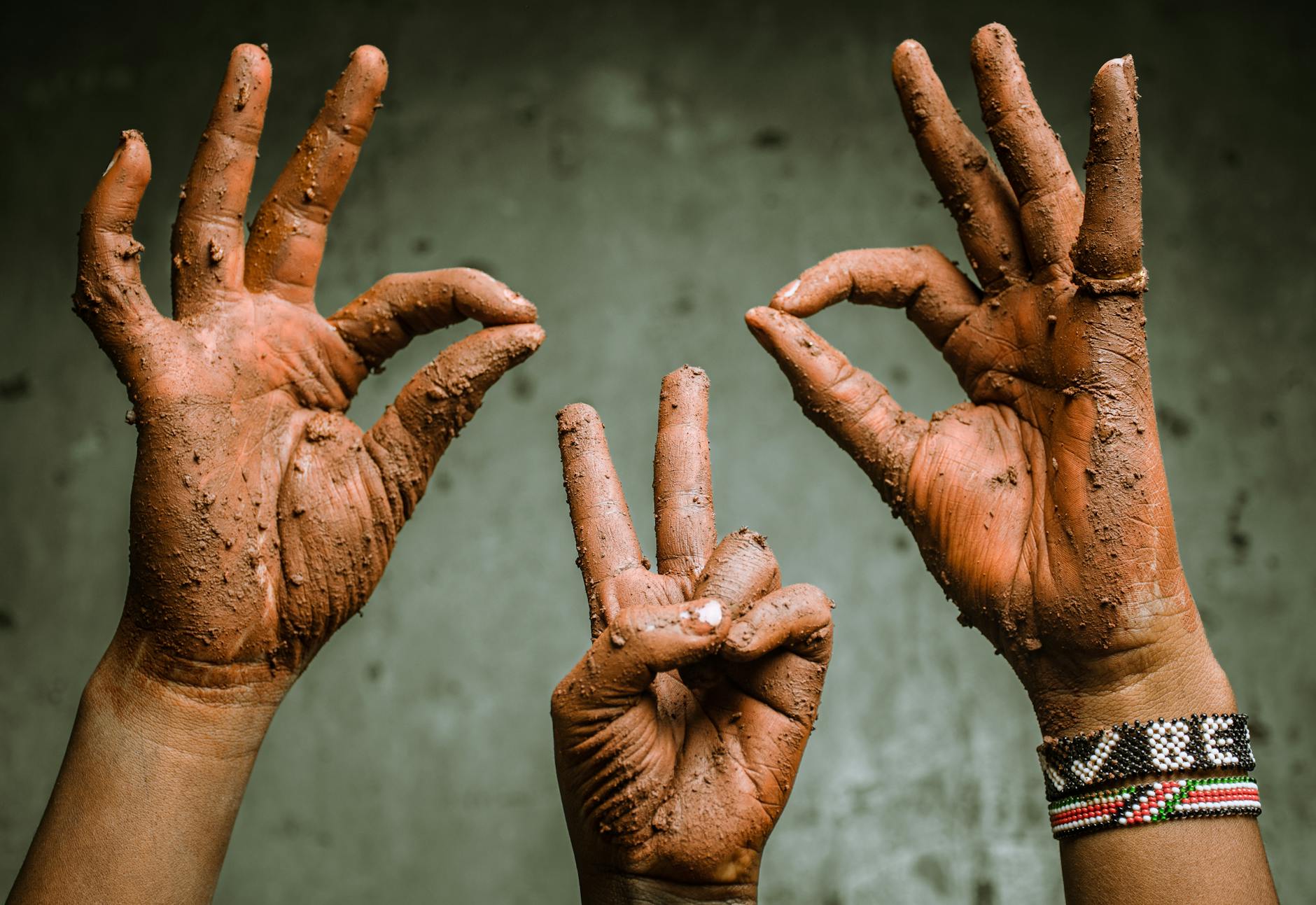 Which Emotion Signs Should You Teach Your Baby First?