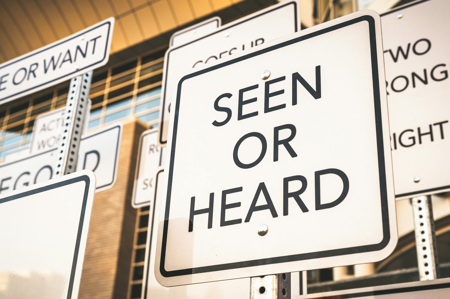 Starter Signs: Which Words Belong on Your First Printable