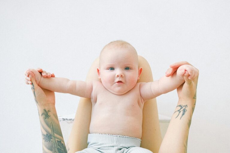Baby Sign Language Chart With Pictures Free - Featured image