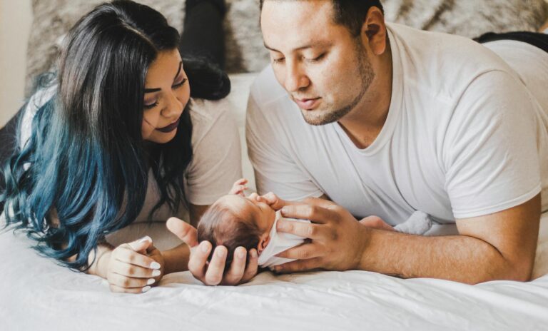 Baby Sign Language Daddy - Featured image