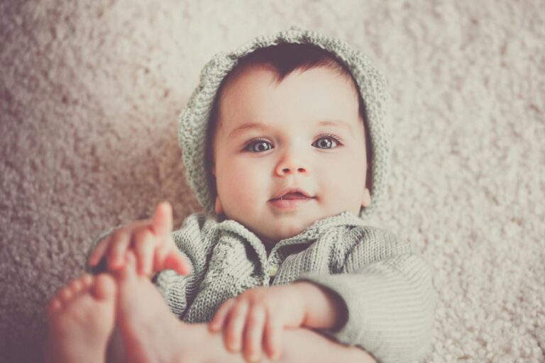 Baby Sign Language Happy - Featured image