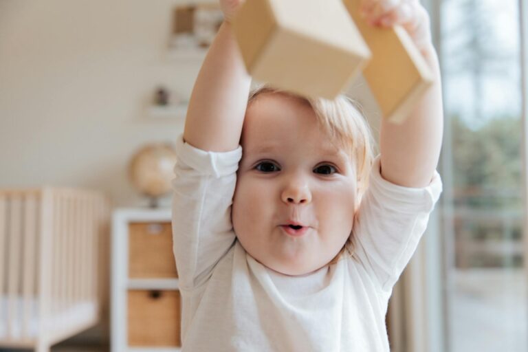 Toddler Sign Language Basics - Featured image