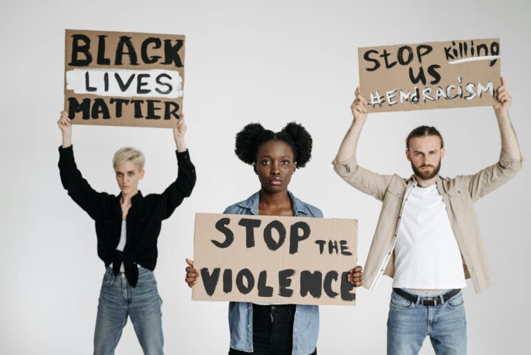 When Baby Stops Using Sign Language - Featured image