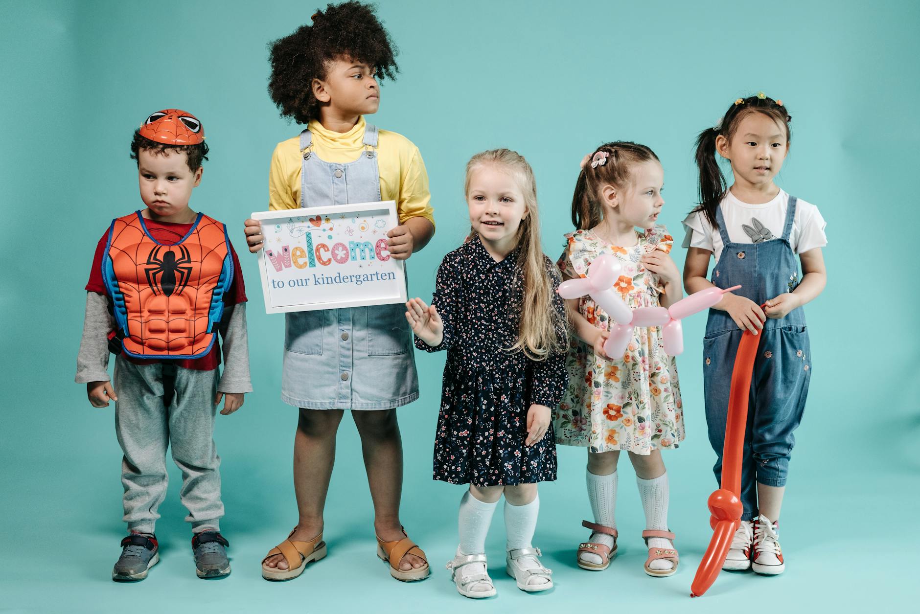 When Can Babies Start Learning Signs?