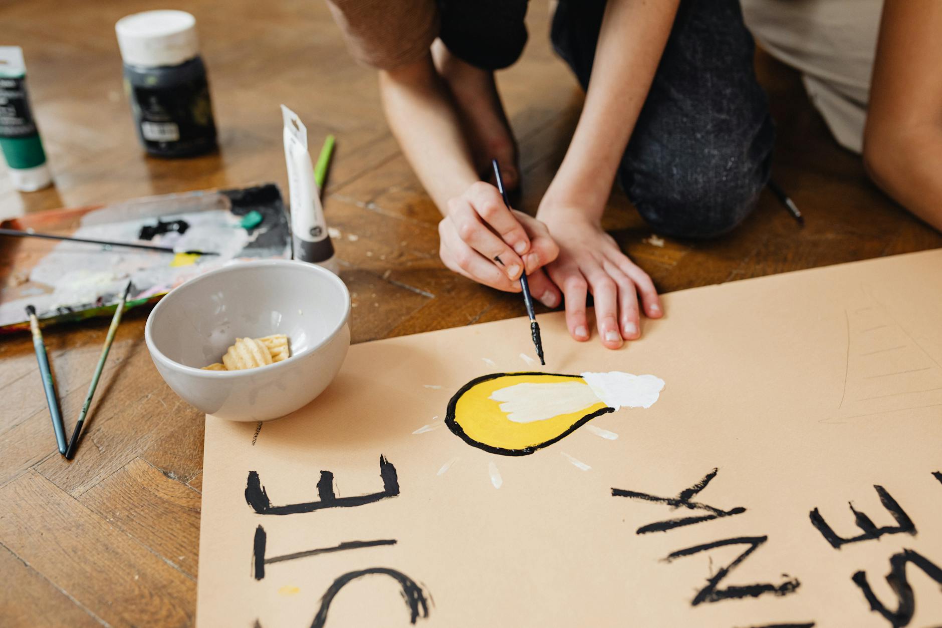 When Should You Start Teaching Baby Sign Language Food Signs?