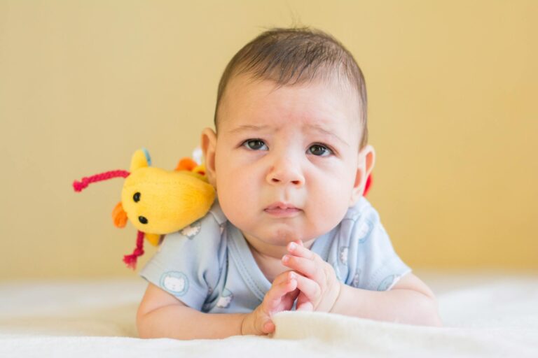 Will Baby Stop Talking If Using Sign Language - Featured image