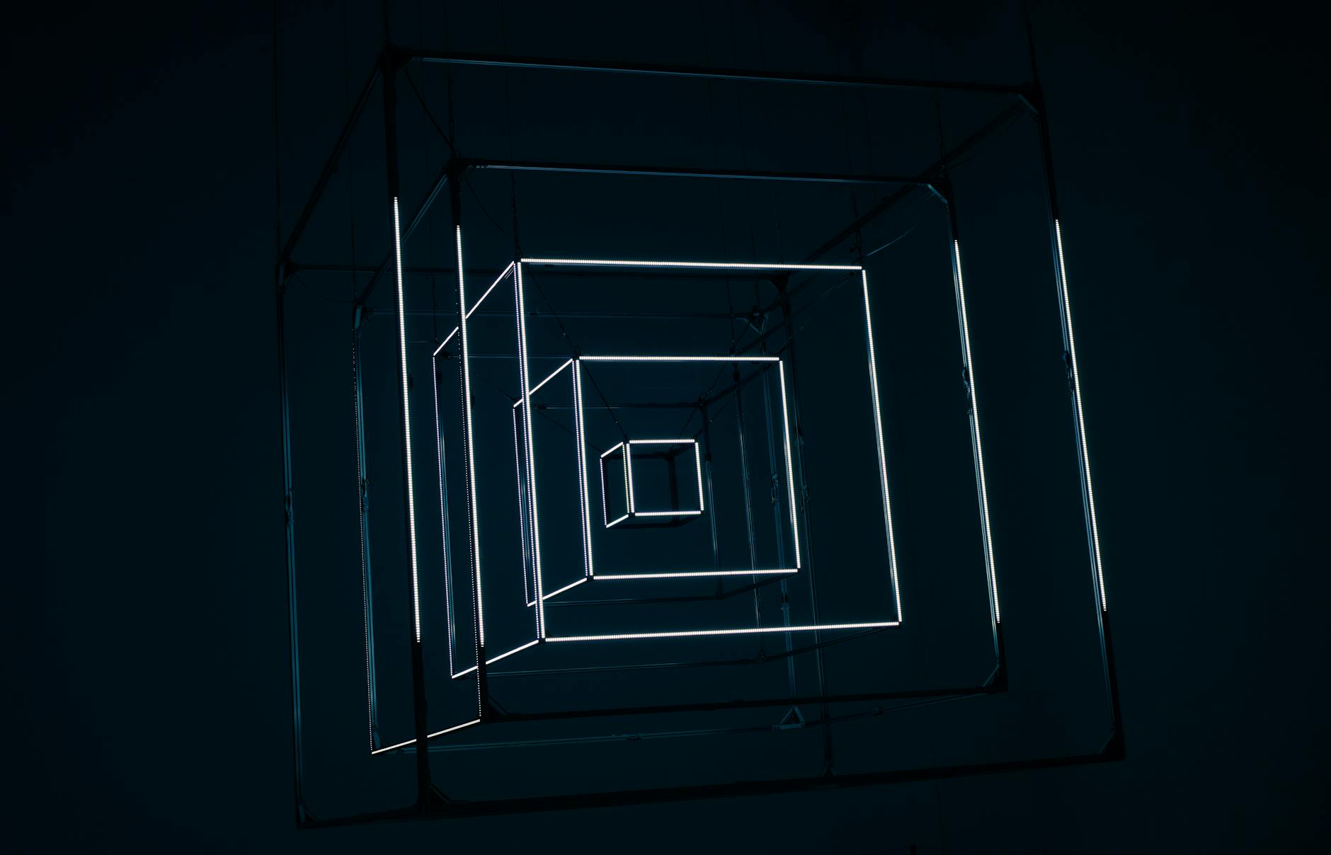 HOW ARE SPATIAL PRONOUNS ESTABLISHED IN ASL?