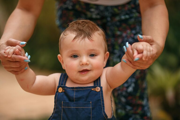 How Do You Teach Help in Baby Sign Language - Featured image