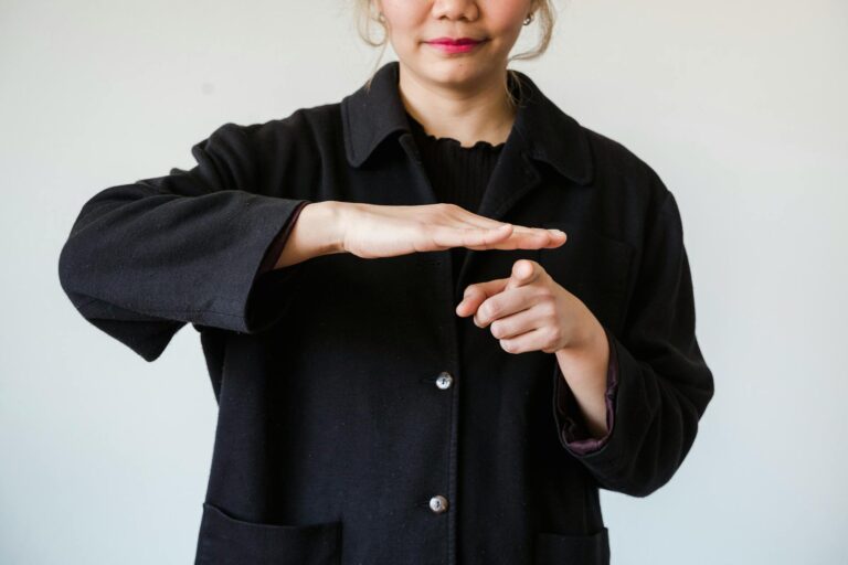 How Does ASL Use Space to Show Time Past Present and Future - Featured image