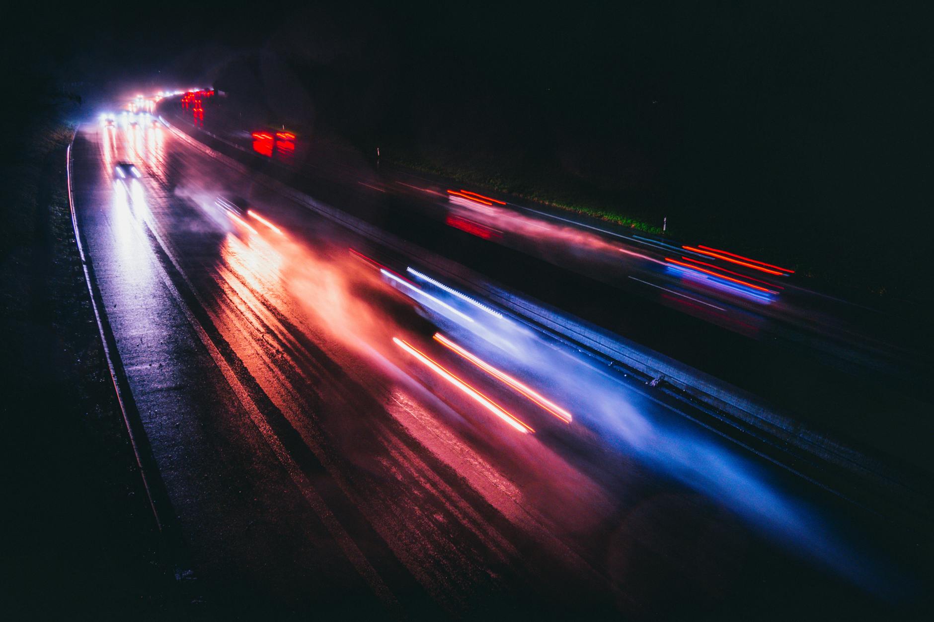 How Does Movement Speed and Quality Affect Sign Meaning?
