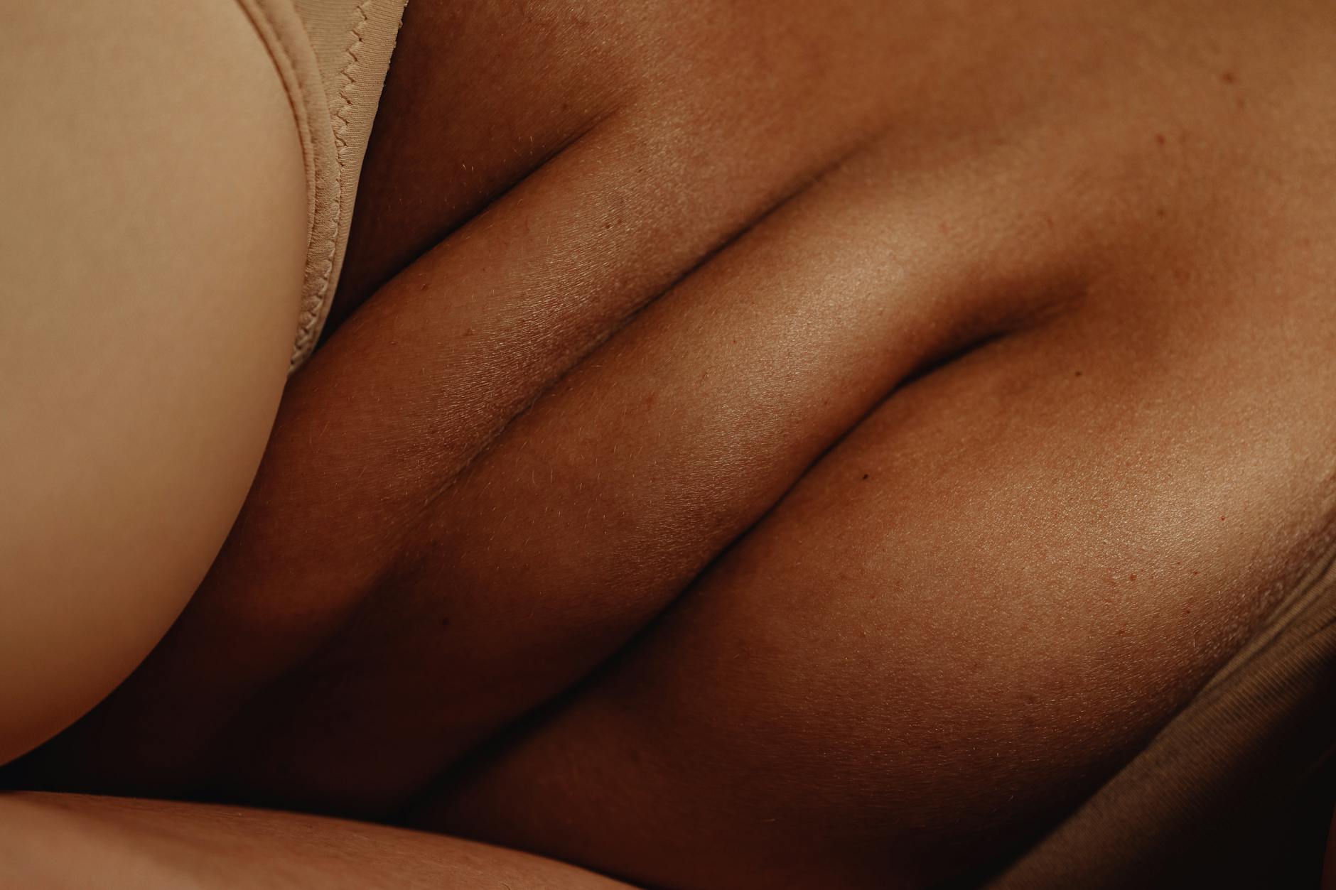 What Role Does Body Position Play in ASL Passive Voice?