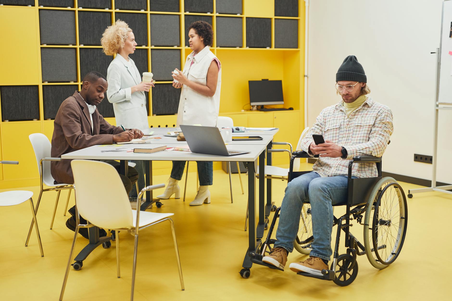 ASL Accessibility in Training, Meetings, and Federal Compliance Contexts