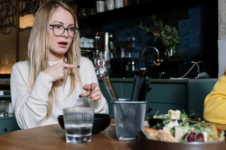 How Do Deaf Users Navigate Voice Activated Fast Food Ordering - Featured image