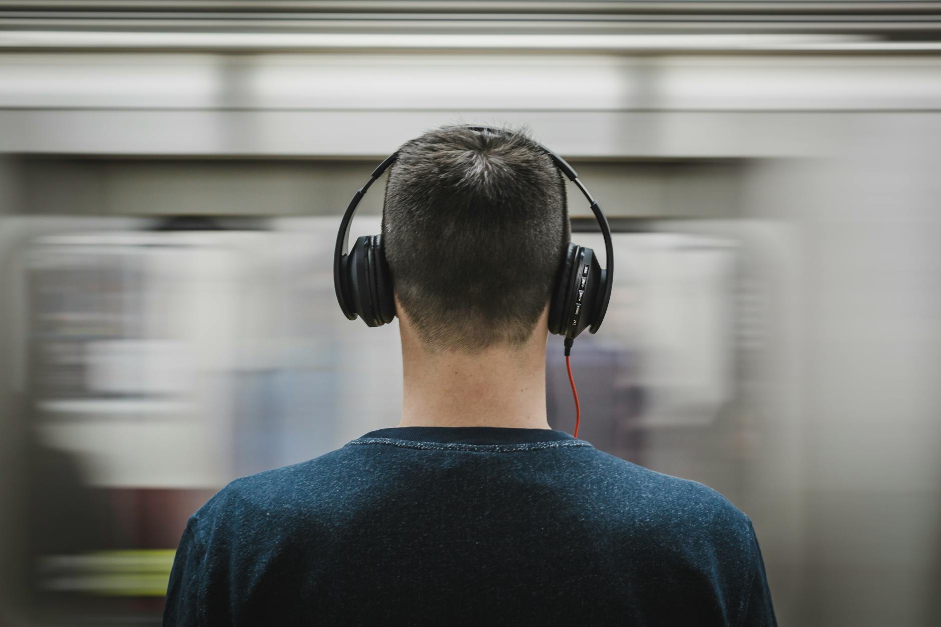 Question-Formation and Active Listening Signs