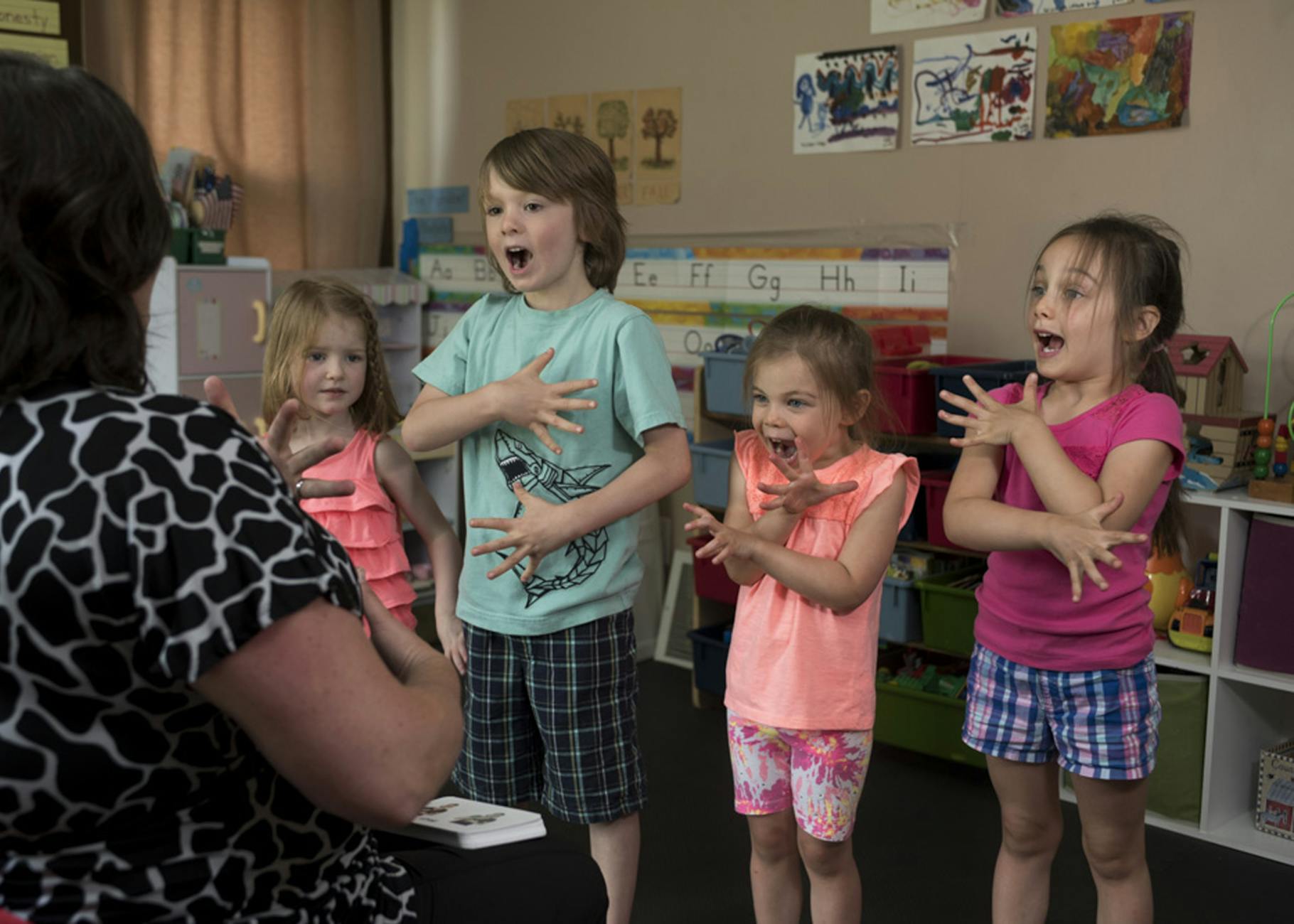 Real-World Scenarios Where ASL Signs Save Time and Prevent Complications