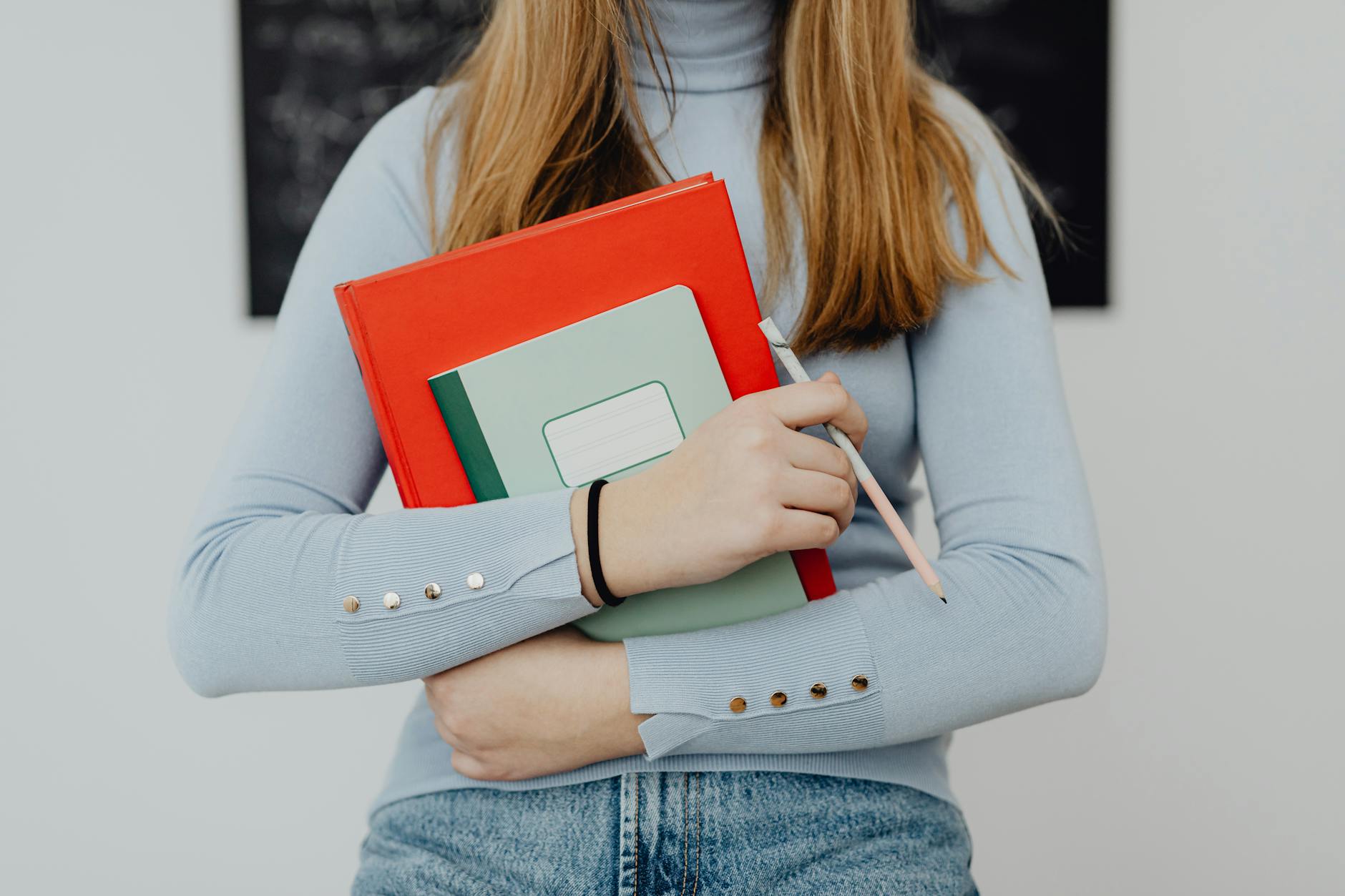 The Post-Secondary Education Crisis for Deaf Adults
