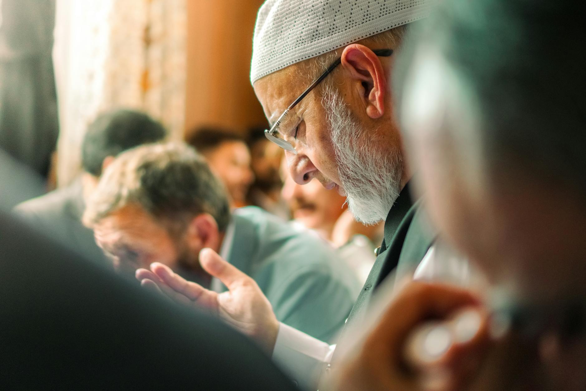 The Role of the Deaf Religious Community in Creating Terminology
