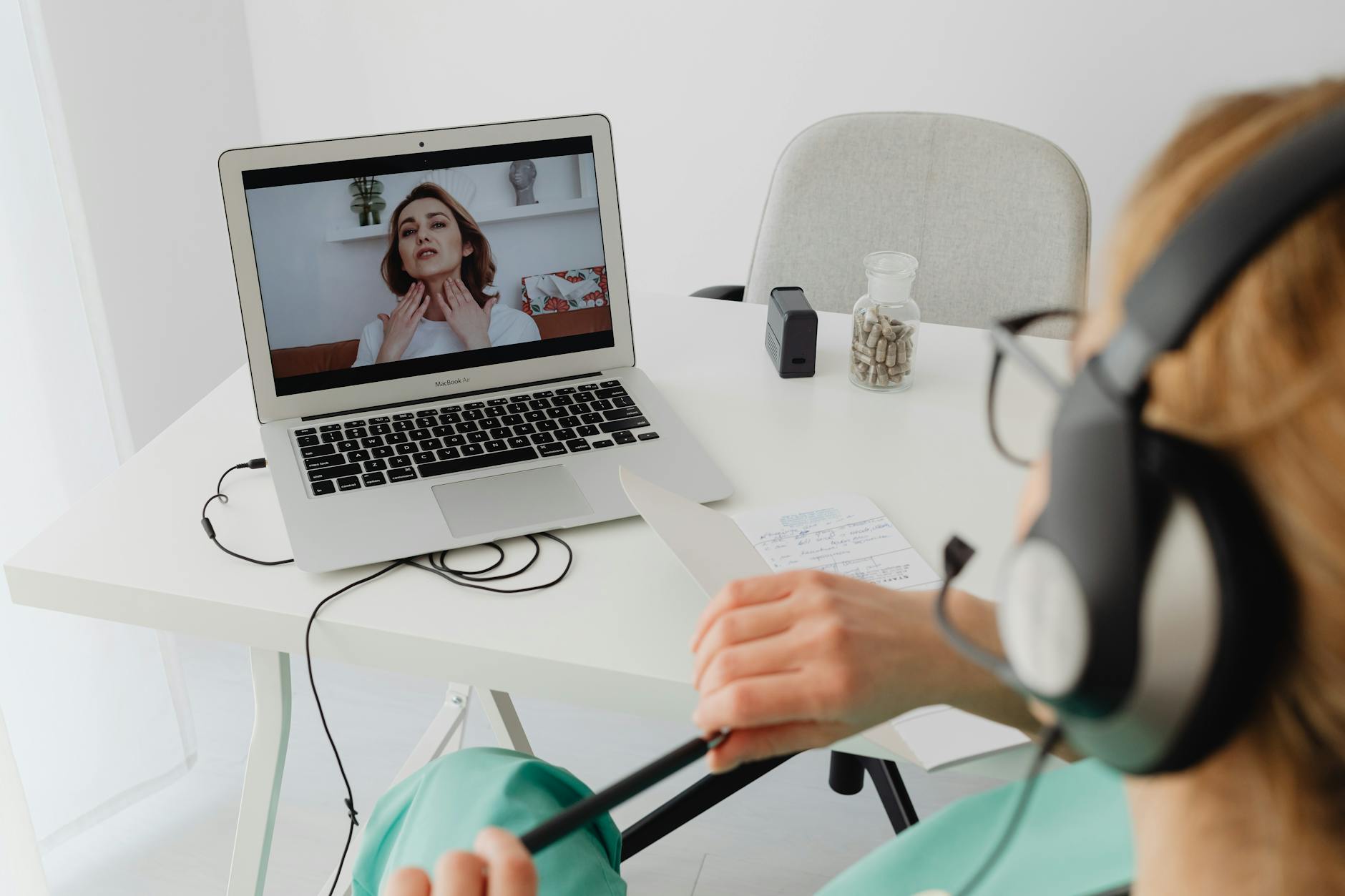 Video Remote Interpreting and Technology-Based Solutions