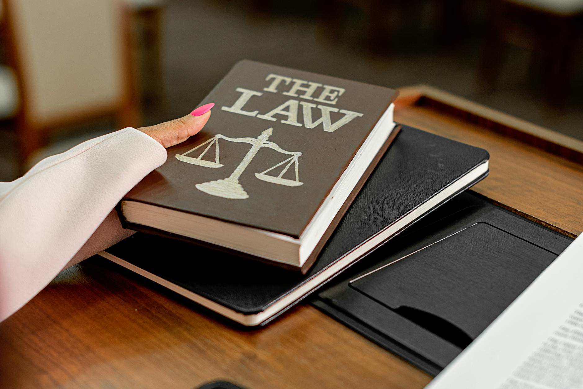 What Communication Access Obligations Do Attorneys Have to Deaf Clients?