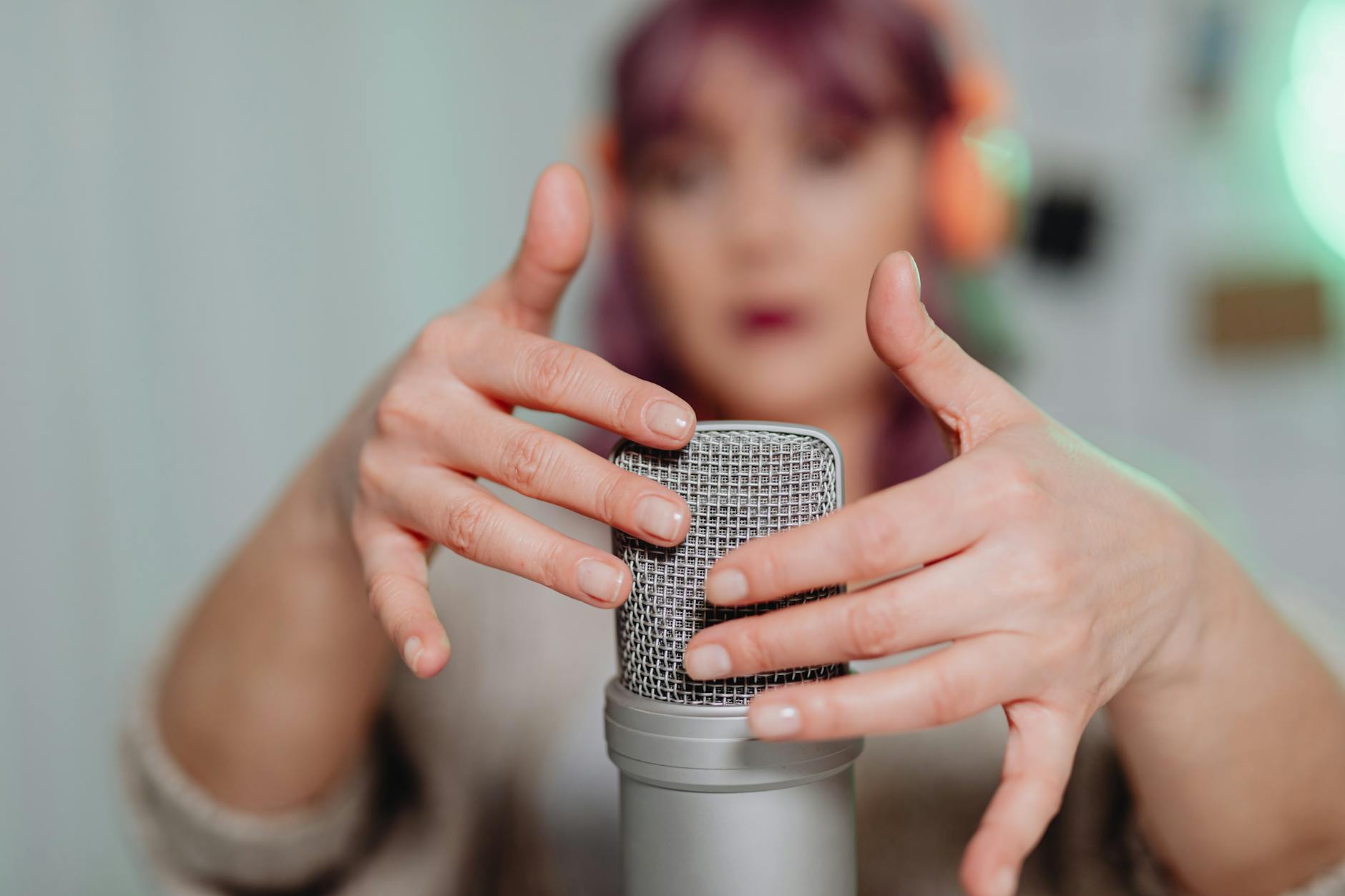 What Does the Deaf Community Say About Auditory Verbal Therapy?