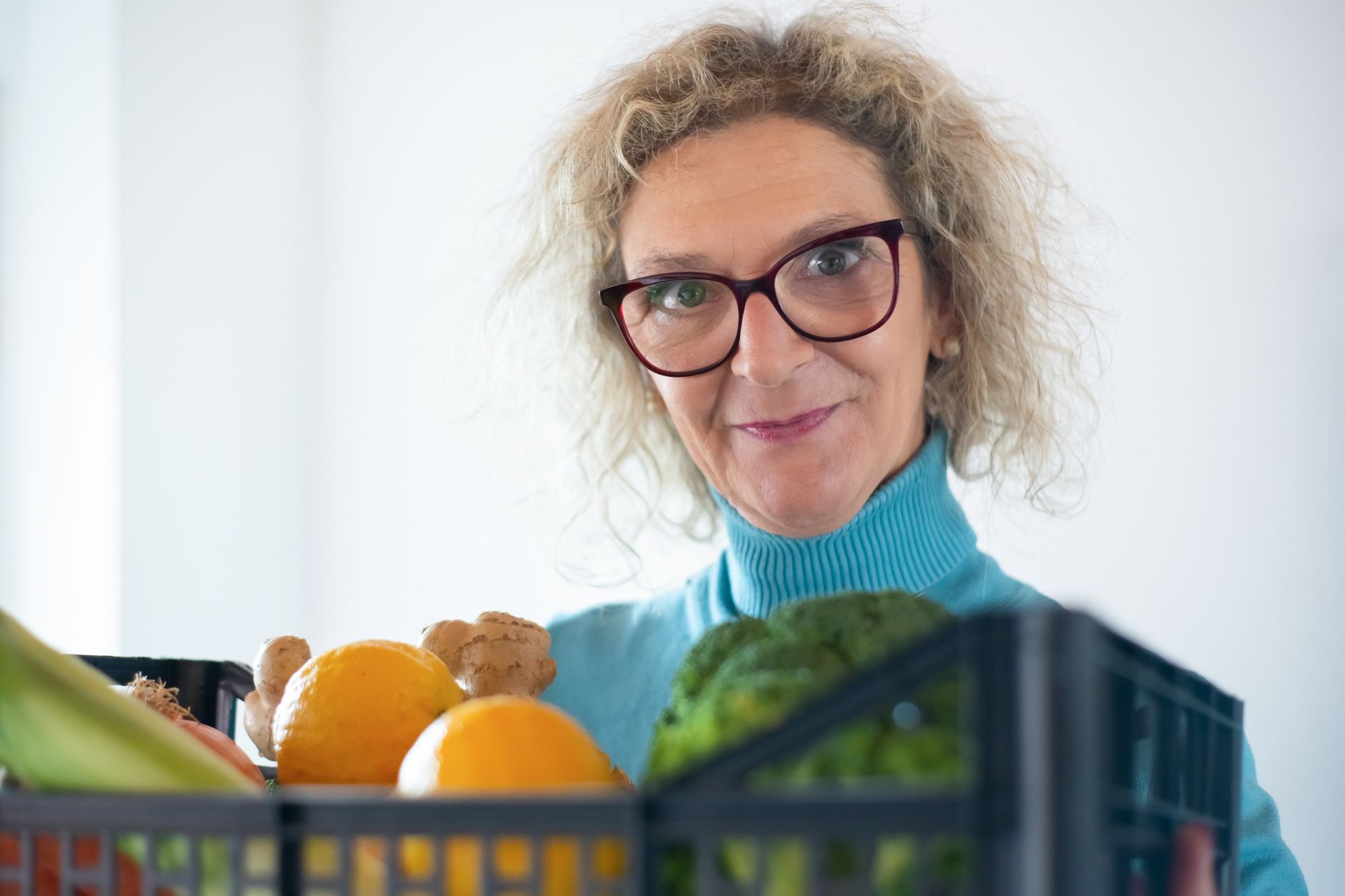 What Signs Support Health-Conscious and Dietary Customer Needs?