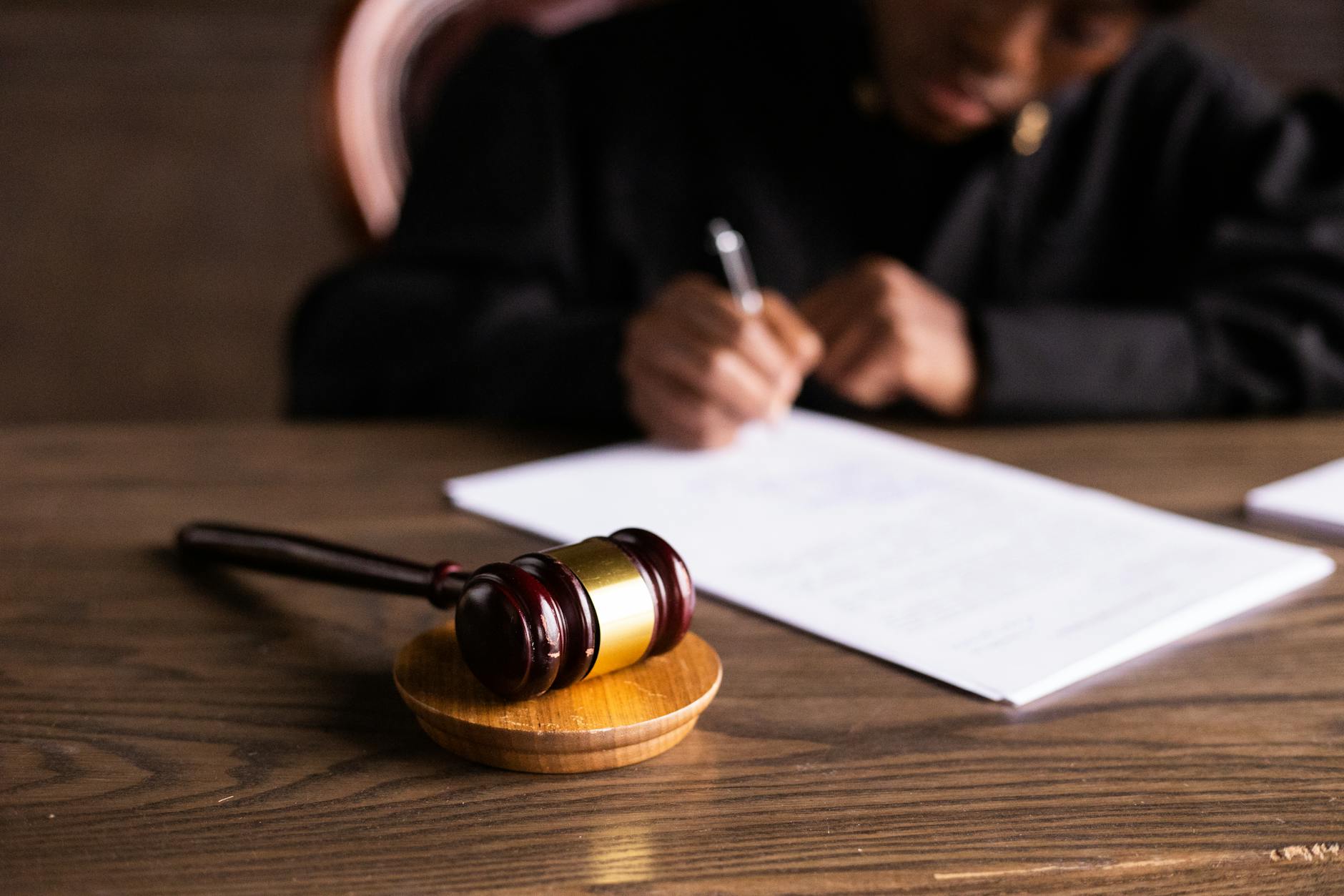 Written Communication and Judicial Accommodation Approaches