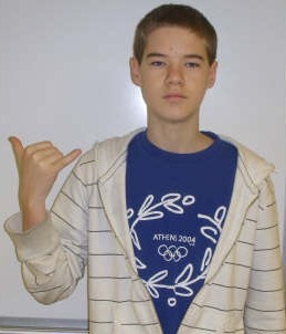 ASL sign for yellow, second position