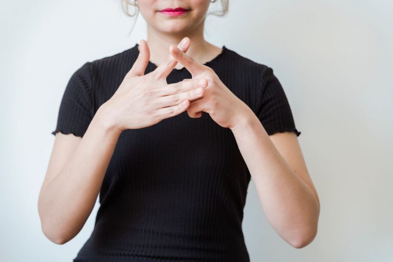 Baby Sign Language — Sign Language Flashcards Checklist: Modeling, Repetition, and Progress - Featured image